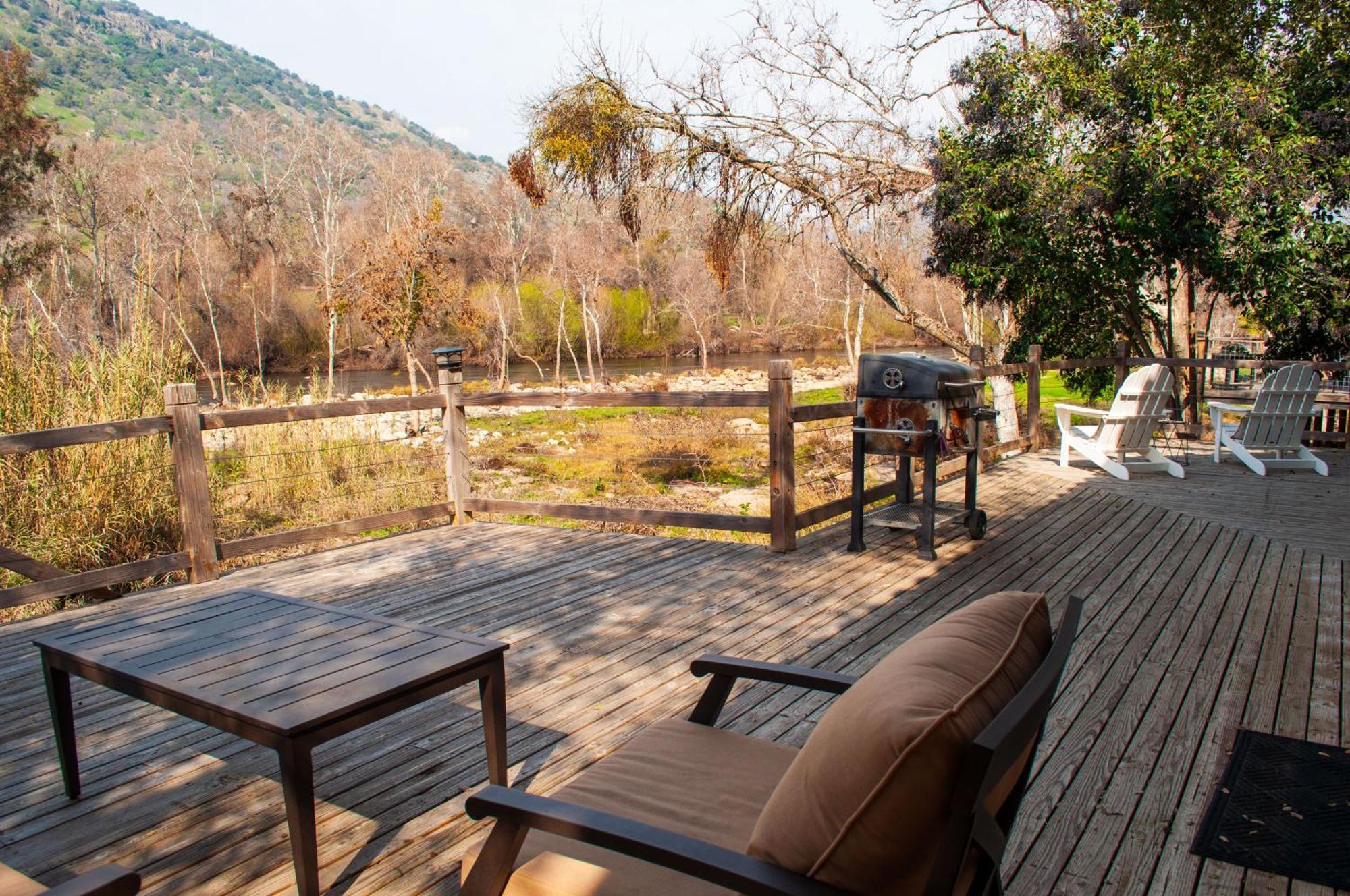 Sequoia River Front Cabins Three Rivers Eksteriør billede