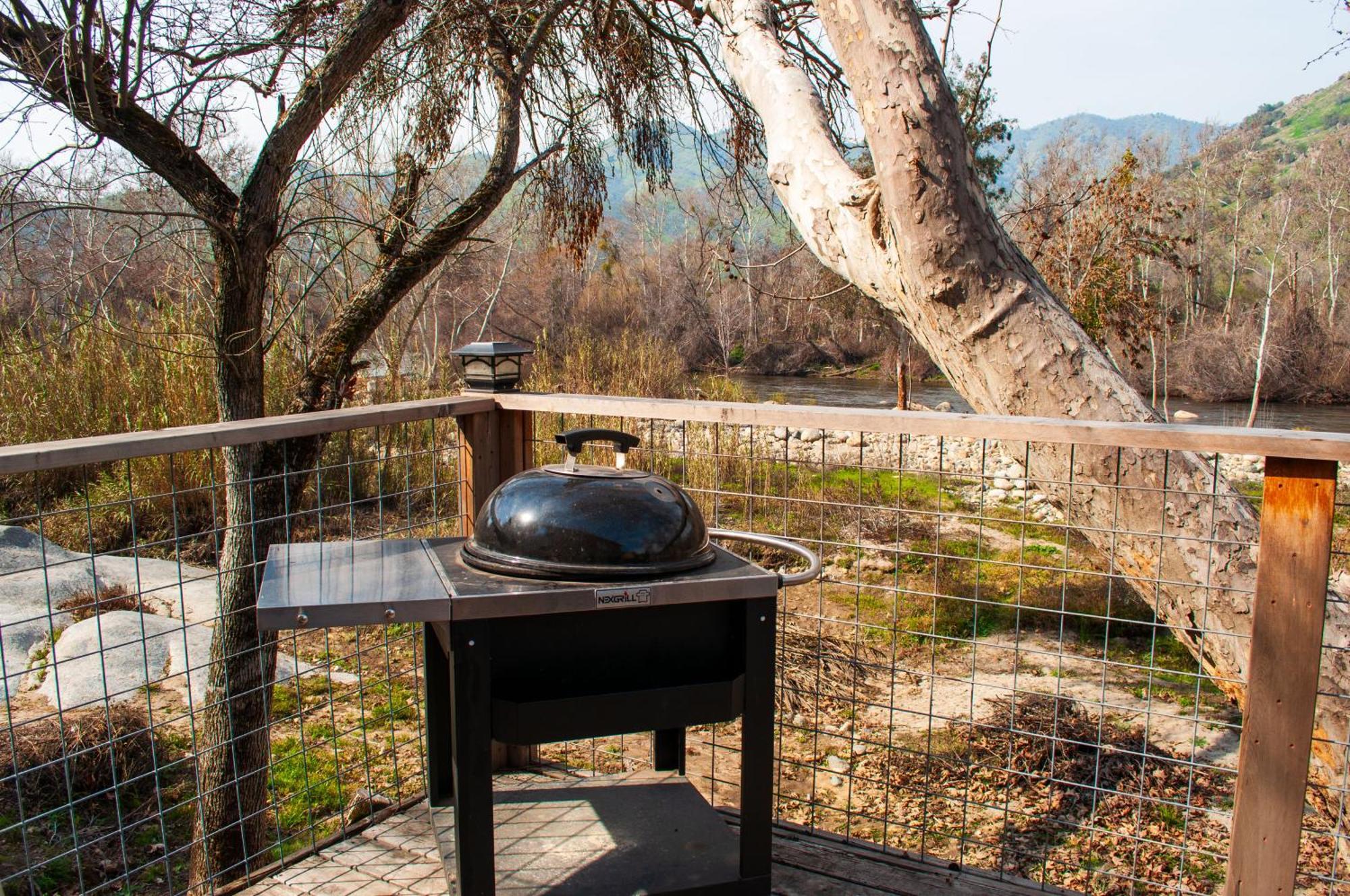 Sequoia River Front Cabins Three Rivers Eksteriør billede